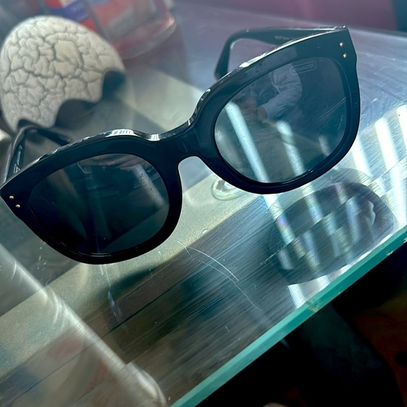 Coach Black Sunglasses AUTHENTIC - Picture 1 of 2